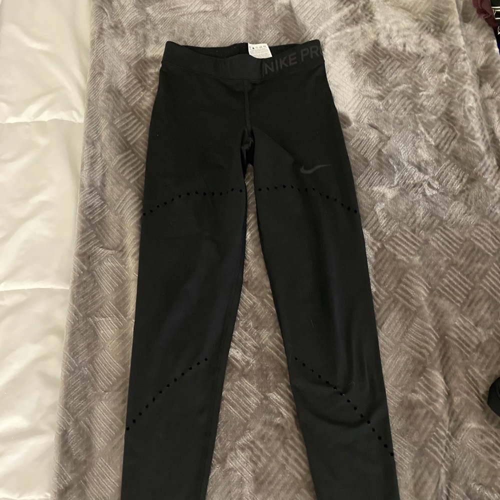 ❌SOLD❌ NIKE PRO HYPERWARM WOMEN LEGGINGS